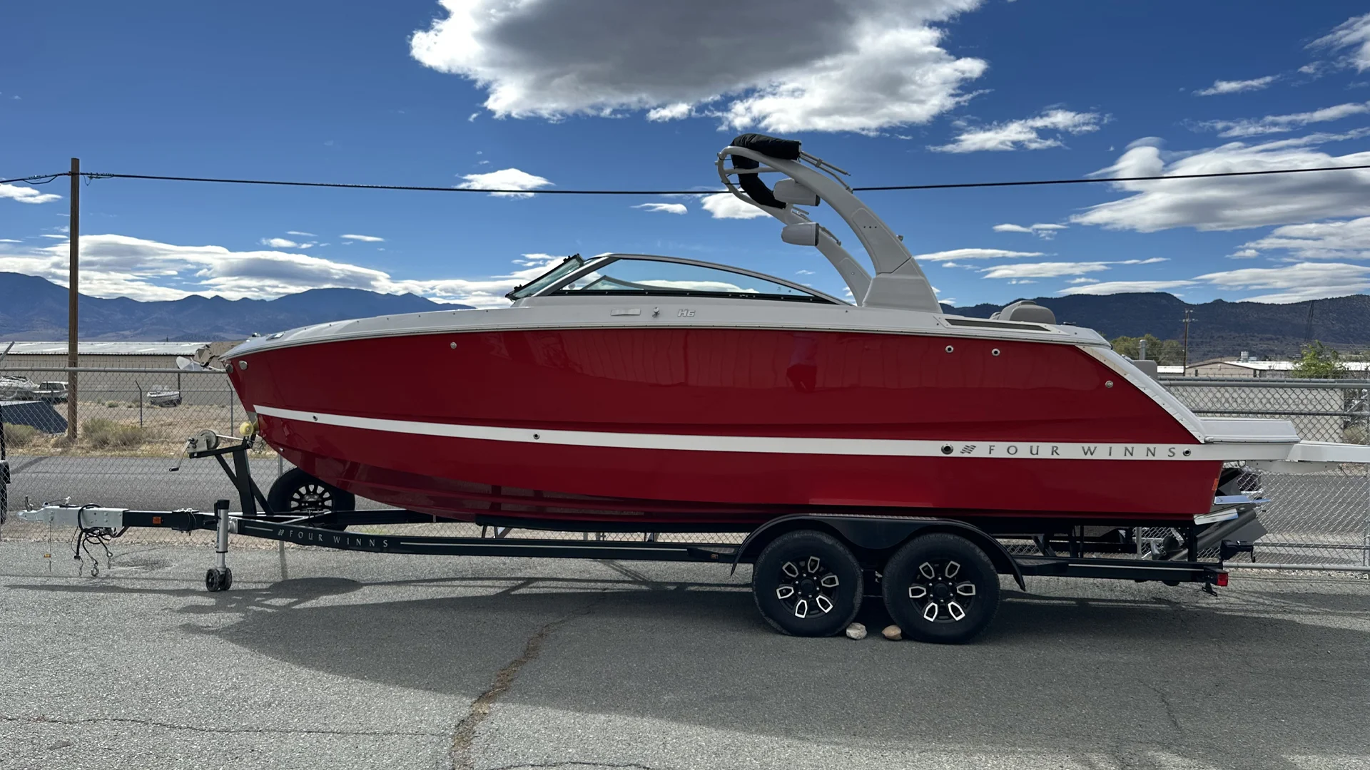 2024 Four Winns H6 Surf