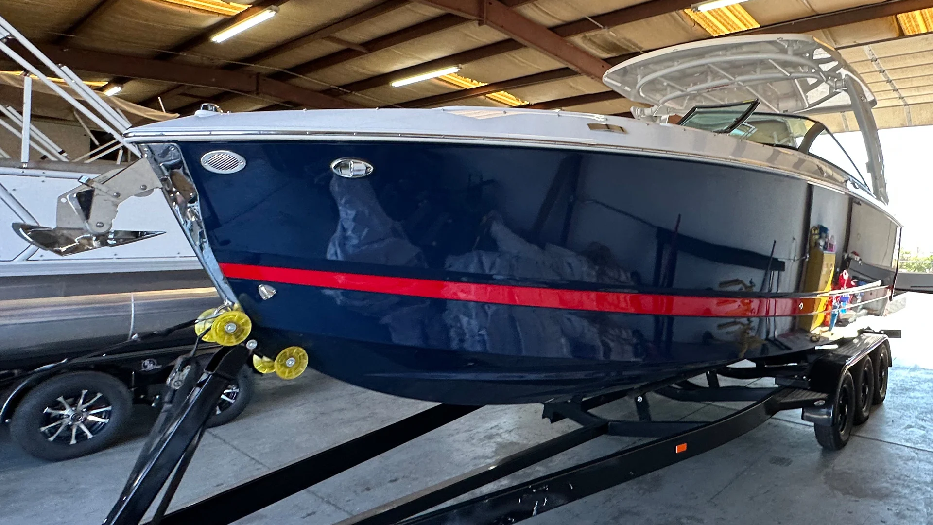 2025 Four Winns H9 Sterndrive